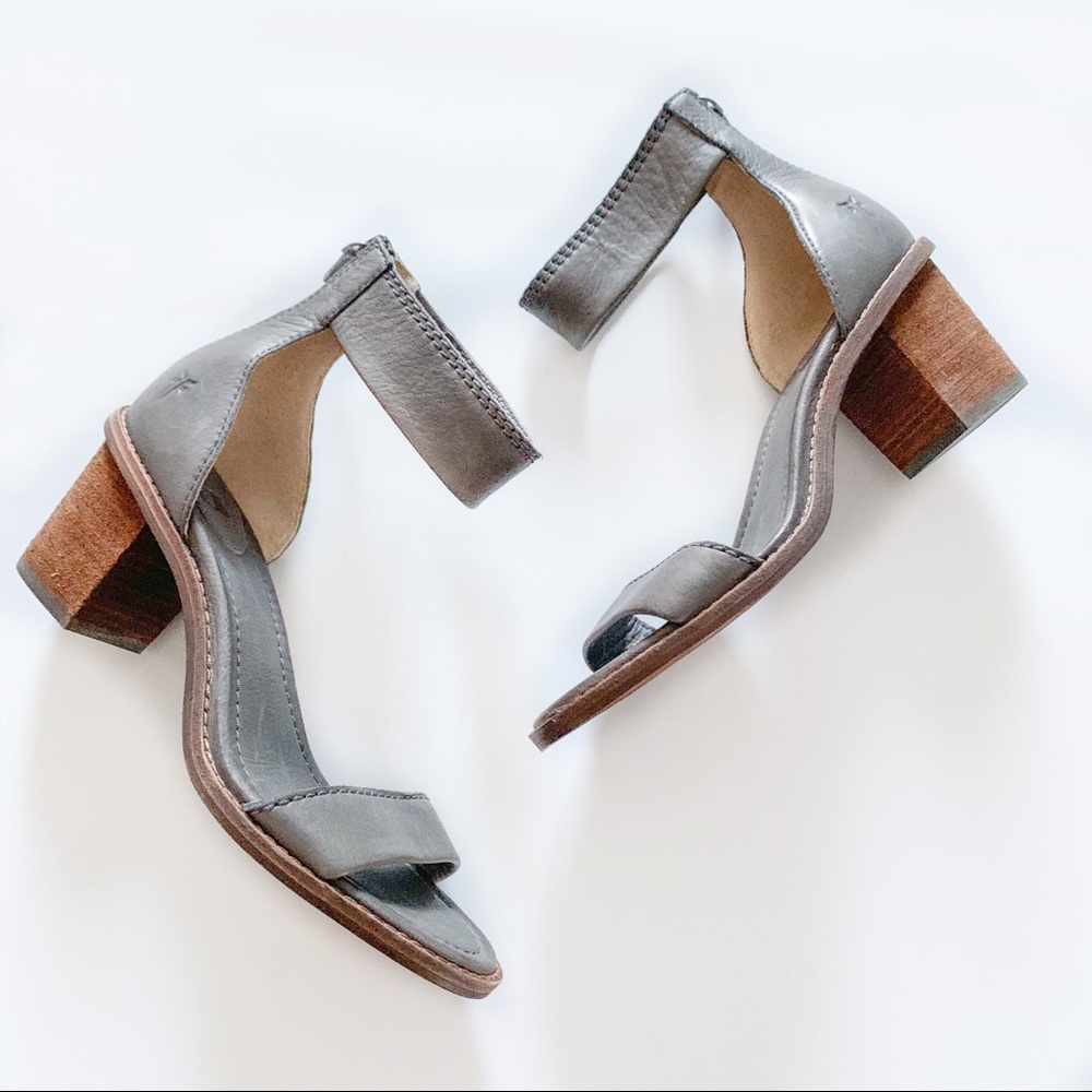 Frye Brielle Gray Back Zip Sandals Size 7